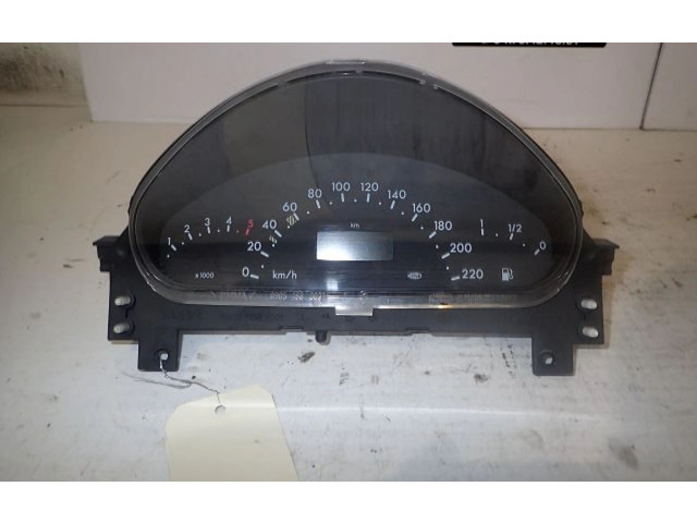 Přístrojová deska Mercedes-Benz A W168 2000