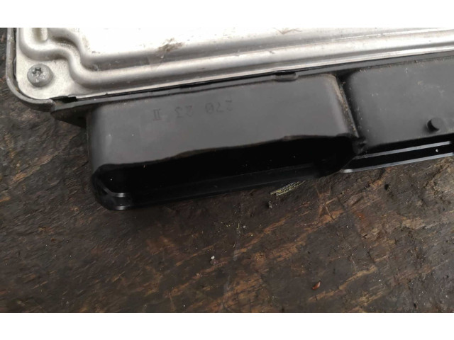 Блок управления двигателя 04L907309B, 0281018510   Skoda Octavia Mk3 (5E)