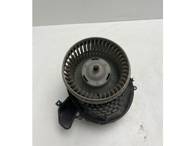 Вентилятор печки       Volvo V70