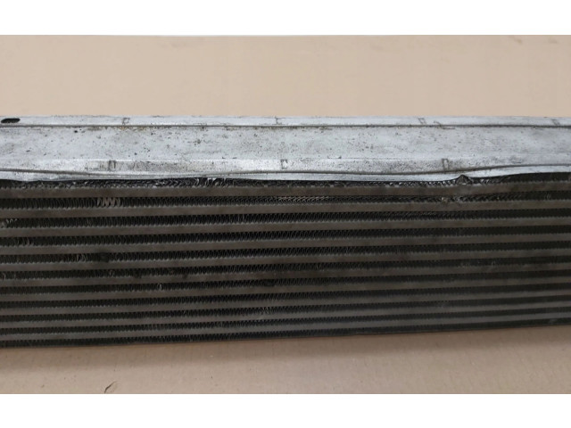 Интеркулер 31686408 Volvo XC40