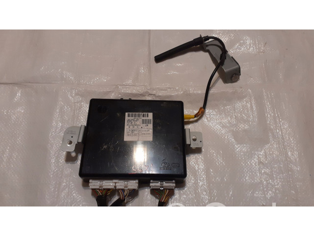 Pojistková skříňka Řídící jednotka BSM 954002Y302   Hyundai ix35 2013