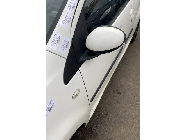 Зеркало (механическое)       Citroen C1  2006 - 2013 года   