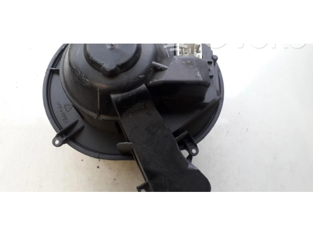 Вентилятор печки    RHD28421, RHD86578   Volvo V70