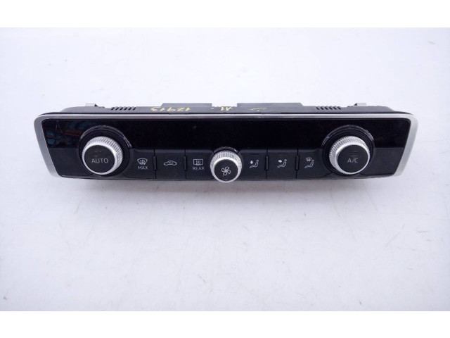 Блок управления климат-контролем 83A820043R, E2-A1-33-3   Audi A1