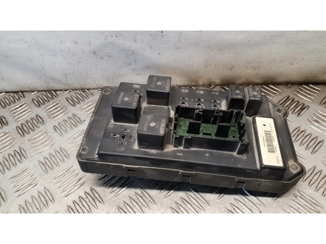 Блок предохранителей 56050066AC Jeep Grand Cherokee (WK)