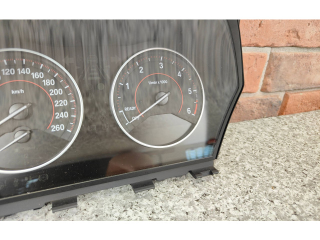 Přístrojová deska BMW 1 F20 F21 2012 9295824