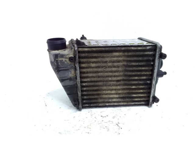 Интеркулер  3A0145805A   Volkswagen PASSAT B4 