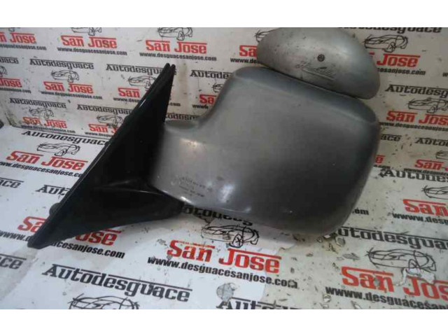 Zpětné zrcátko Opel Monterey 1998