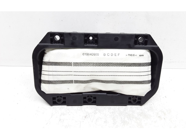 Подушка безопасности пассажира 30715602   Volvo S60