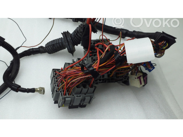 Pojistková skříňka 7P5971072CK, 7L0906385A Porsche Cayenne (92A) 2015