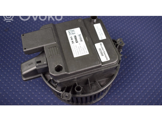 Вентилятор печки 4M182002100 Audi A4 S4 B9