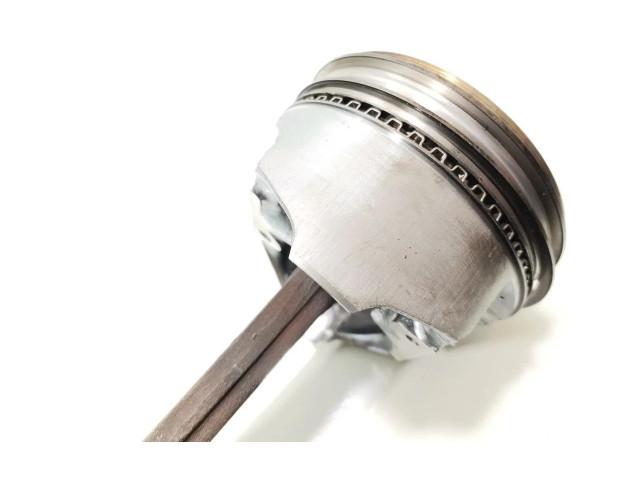 Píst Chevrolet Corvette L48