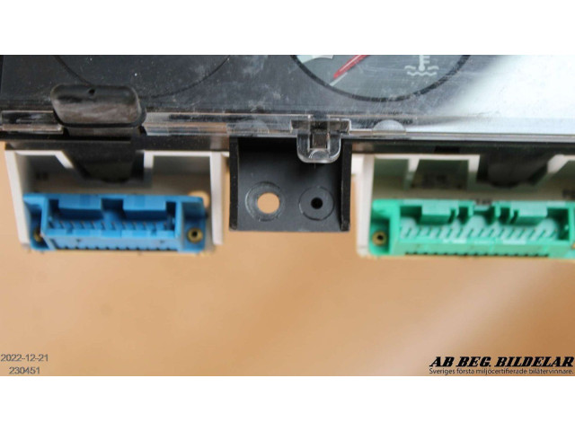 Панель приборов 215724943   Citroen Xantia       