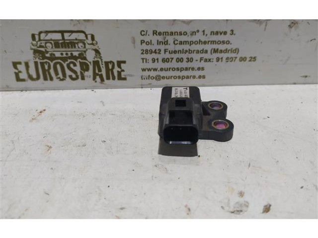 Блок предохранителей MB572255   Mitsubishi Montero    