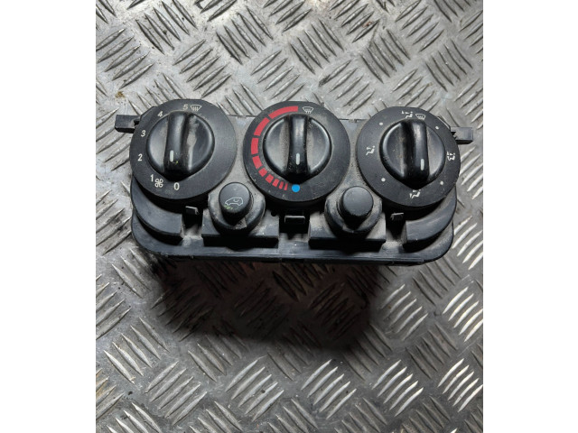 Блок управления климат-контролем 1688301385 Mercedes-Benz A W168