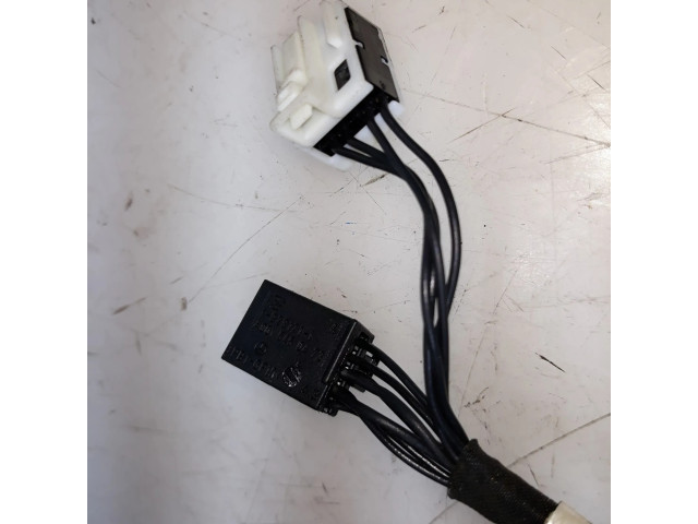 Zpětné zrcátko pravé Mercedes-Benz GLA W156 2013  A1568100416  