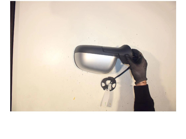 Зеркало электрическое Dacia Duster - года