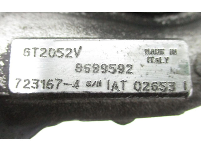  Турбина Volvo S60  8689592         