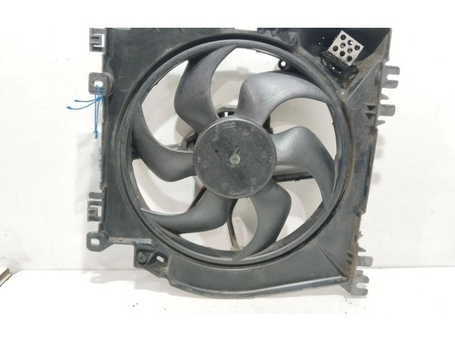 Интеркулер 3000268 Renault Clio III