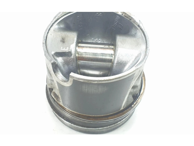 Píst 045107065G, 045107065G   Seat Ibiza III (6L)    AMF 