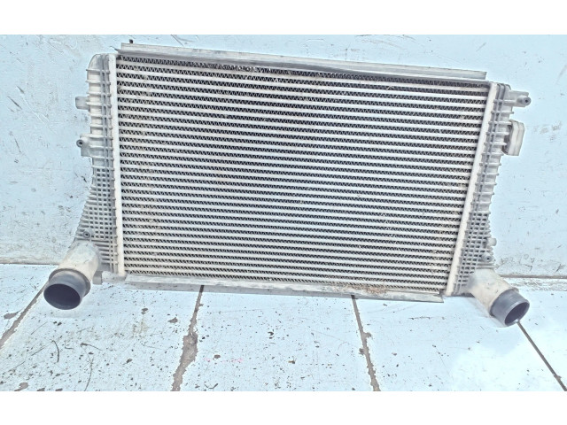 Интеркулер 1K0145803BM Volkswagen Caddy