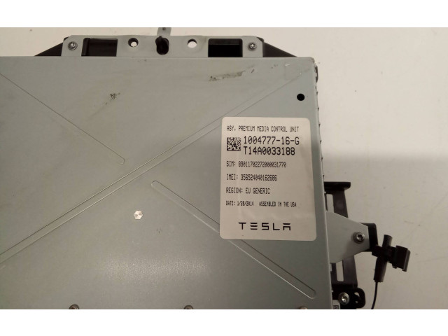 Дисплей    100477716G, T14A0033188   Tesla Model S