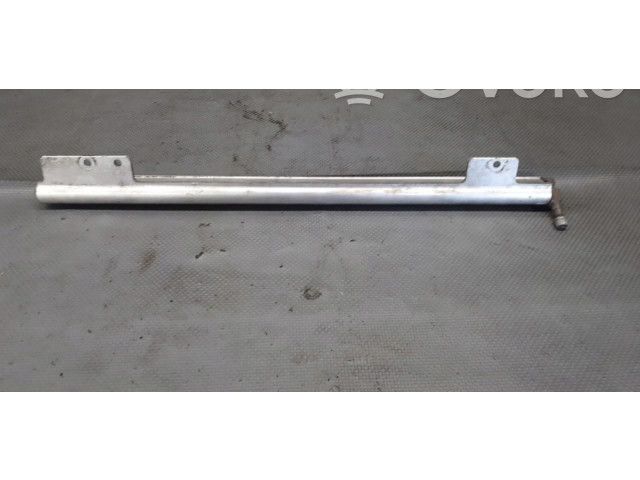 Vstřikovací lišta 8658593 Volvo XC90