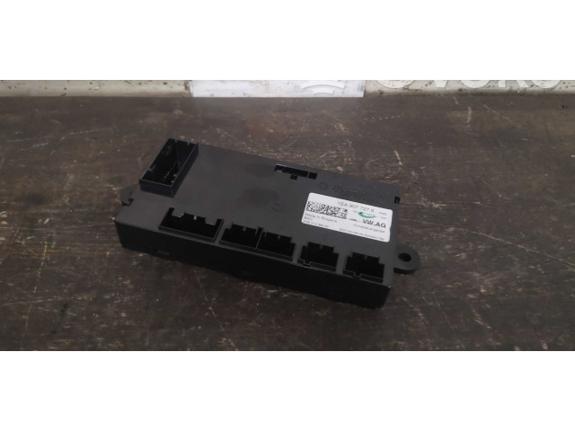 Блок управления    Cupra Born