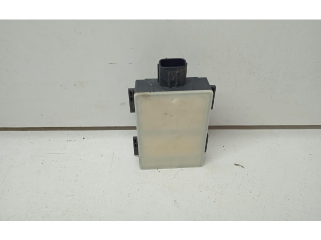 Модуль управления слепым пятном 31499939 Volvo XC90