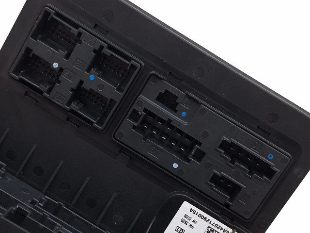 Pojistková skříňka A2115457301, 2115457301 Mercedes-Benz E W211 2007