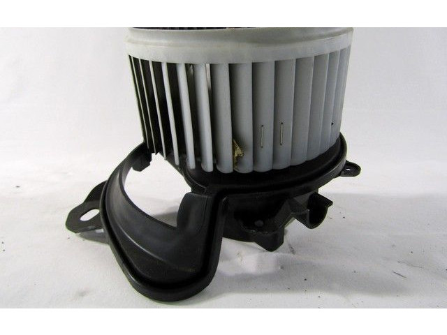 Вентилятор печки    5D3330100   Fiat Grande Punto