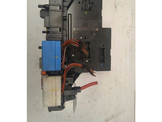 Pojistková skříňka 2049009101, 2049009101 Mercedes-Benz GLK (X204) 2011