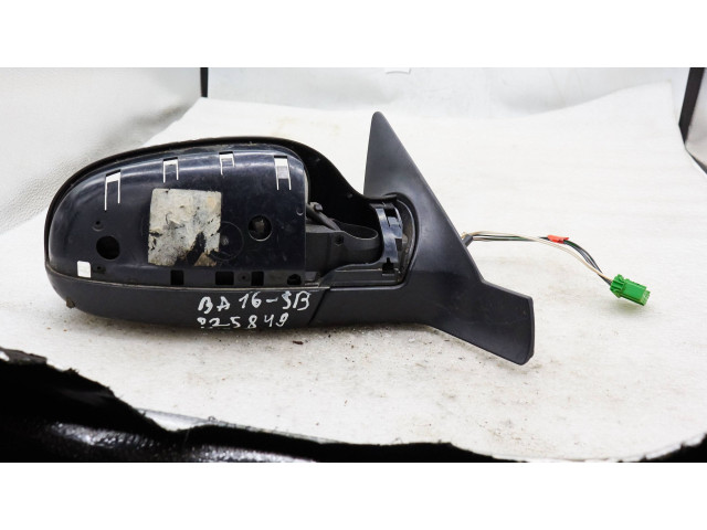 Зеркало электрическое        Volvo V70  2000 - 2004 года   