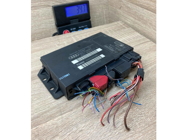 Блок комфорта 8Z0959433N Audi A2