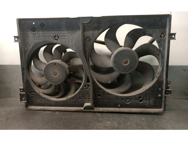 Вентилятор радиатора     1J0121207M, 1J0121207L    Audi A3 S3 8L 