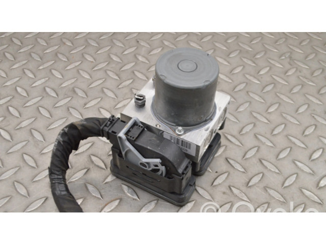 Блок АБС 4092646, 31445742 Volvo XC40