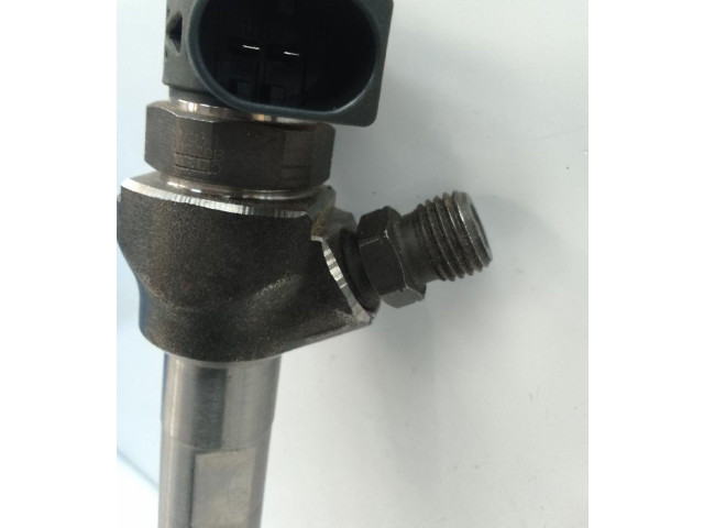 Vstřikovač 04L130277AC   Volkswagen Tiguan     