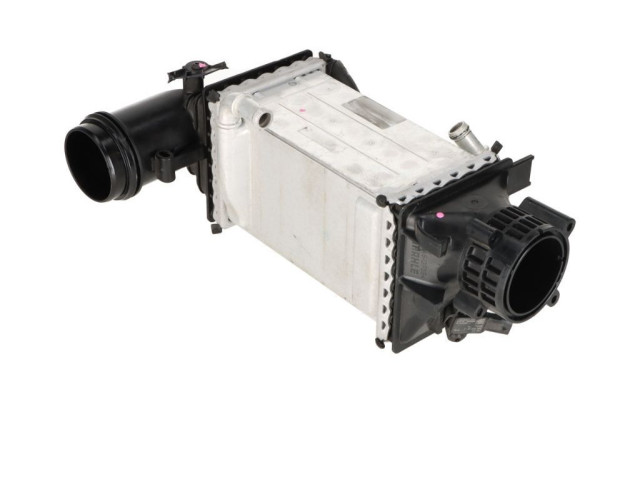 Интеркулер 04E145785 Volkswagen Golf VIII