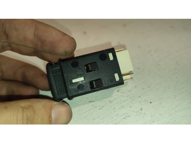 Переключатель дворников EEP0104 Rover 100