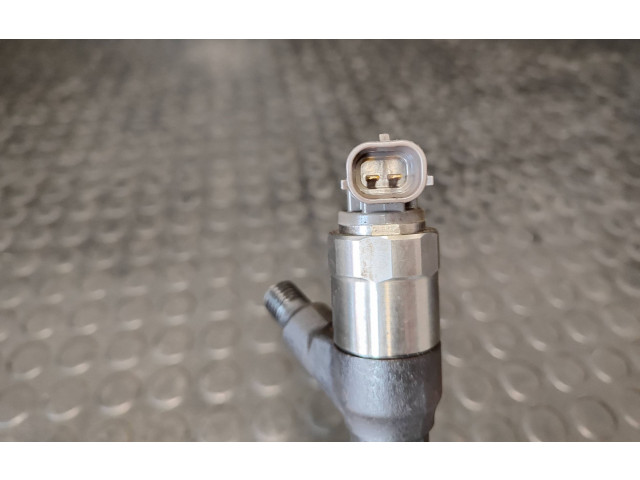 Форсунка 55570012 Opel Meriva B