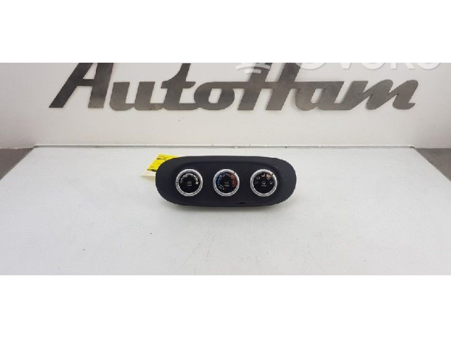 Блок управления климат-контролем 735686721, 7356867210   Fiat 500X