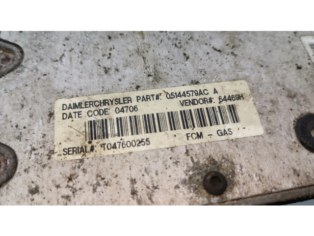 Pojistková skříňka 05144579AC Dodge Grand Caravan 2003