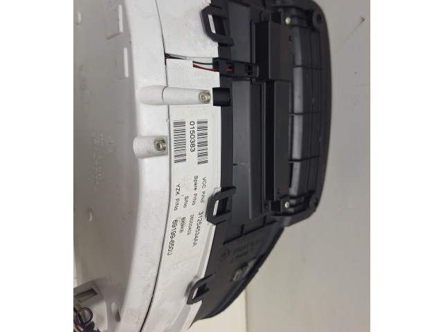 Панель приборов 31254534AA   Volvo V70       