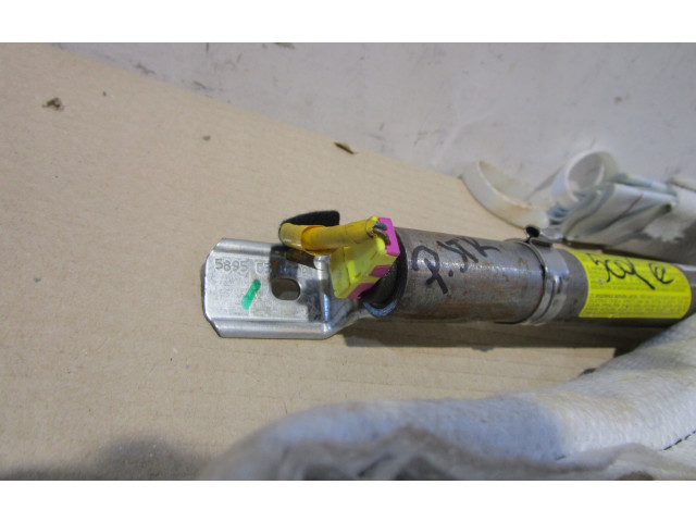 Боковая подушка безопасности    Fiat 500L