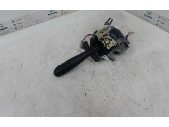 Переключатель дворников 54034960A   Renault Scenic I