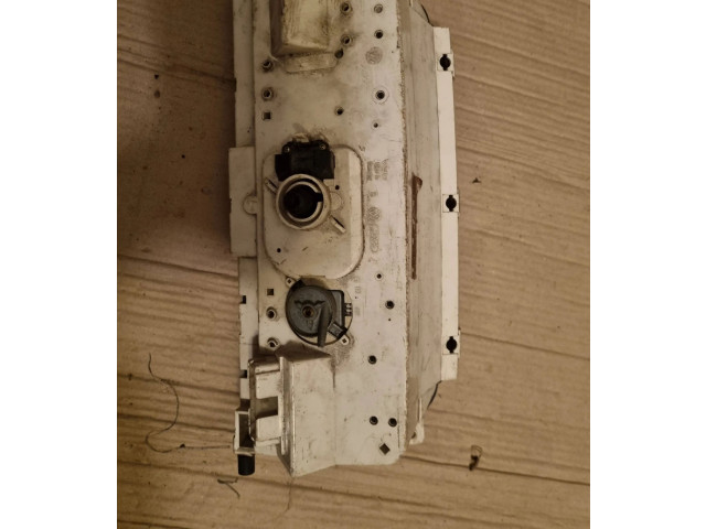 Přístrojová deska Volkswagen PASSAT B3 1992