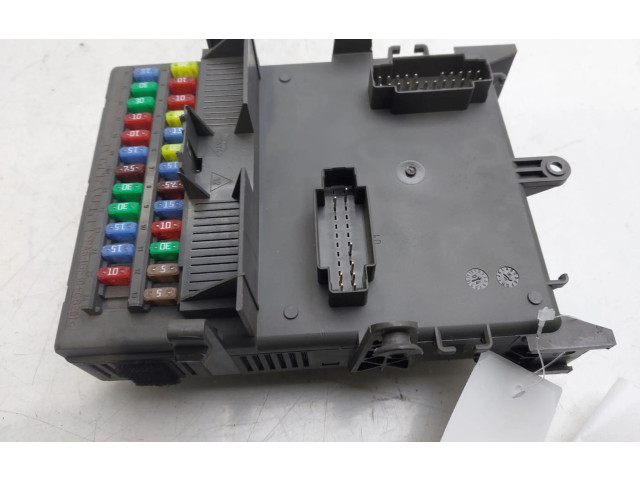 Pojistková skříňka 8200004201E Renault Espace IV