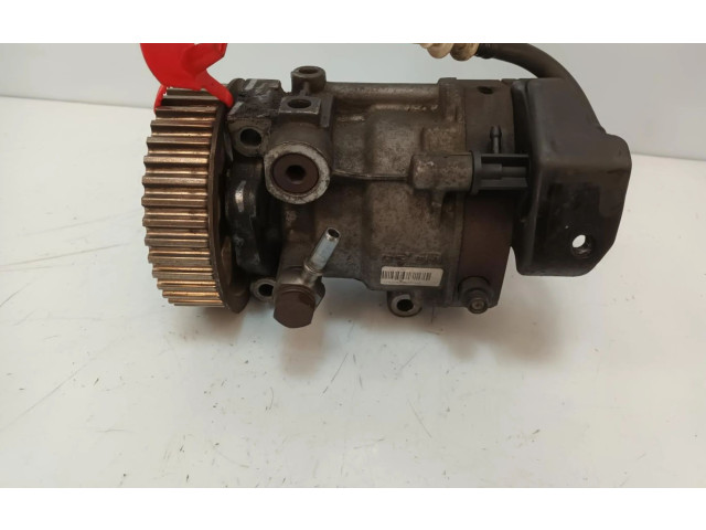 Топливный насос