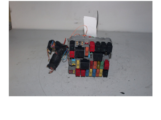 Pojistková skříňka Fiat Doblo 2010