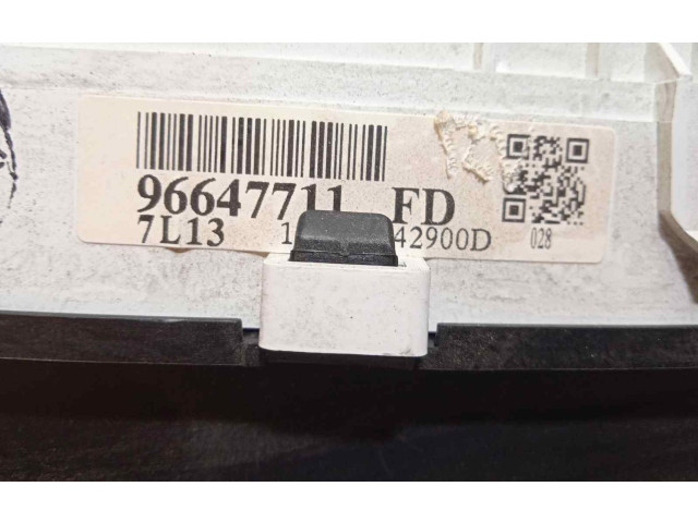 Přístrojová deska Chevrolet Epica 2007 96647711